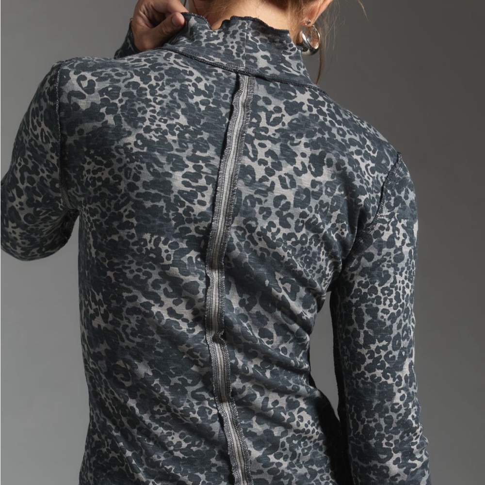 Anthropologie Gray Leopard Print Blazer